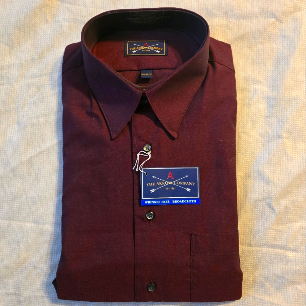 The Arror Company Dress Shirt (New) Size 16.5 32/33